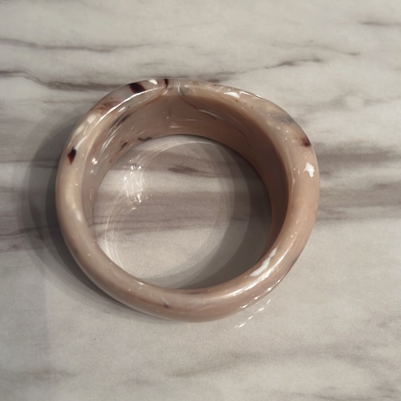 Acrylic Asymmetrical Bracelet - Picture 3 of 4